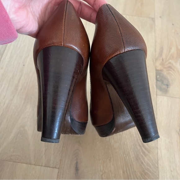 Stuart Weitzman  Brown leather platform heels with black stitching size 9,5 M - Picture 6 of 7